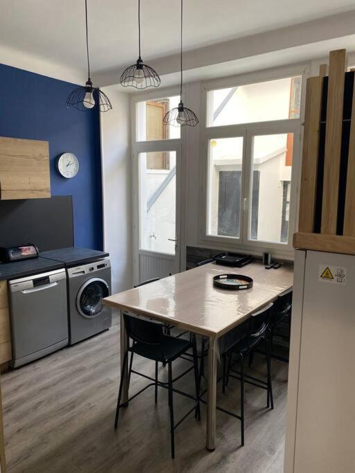 Gite De Tom Et Mag Classe 3 * Clevacances Villa Pontgibaud Kültér fotó