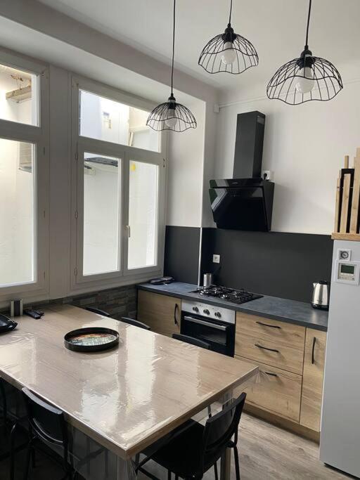 Gite De Tom Et Mag Classe 3 * Clevacances Villa Pontgibaud Kültér fotó